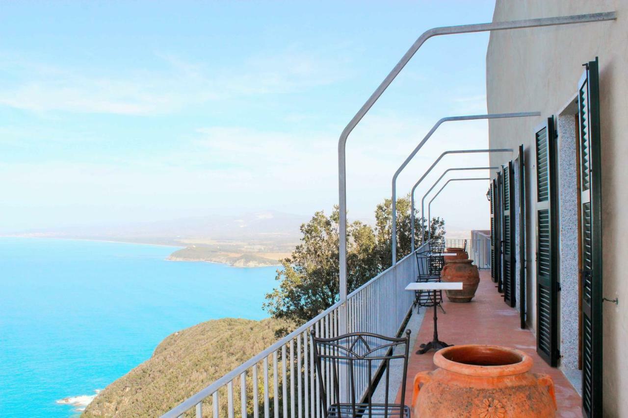 Castello Di Populonia Villa A Mare المظهر الخارجي الصورة