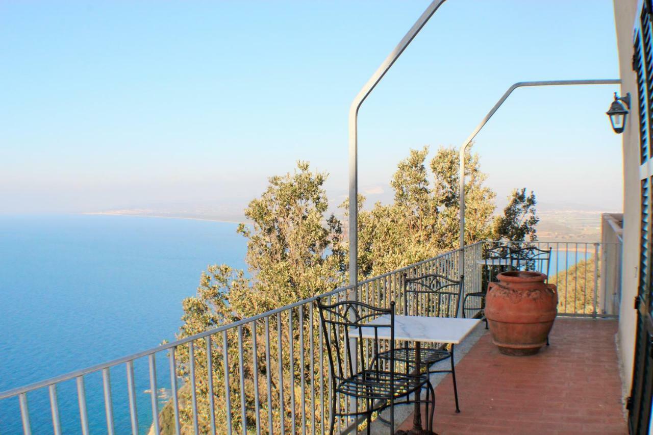 Castello Di Populonia Villa A Mare المظهر الخارجي الصورة